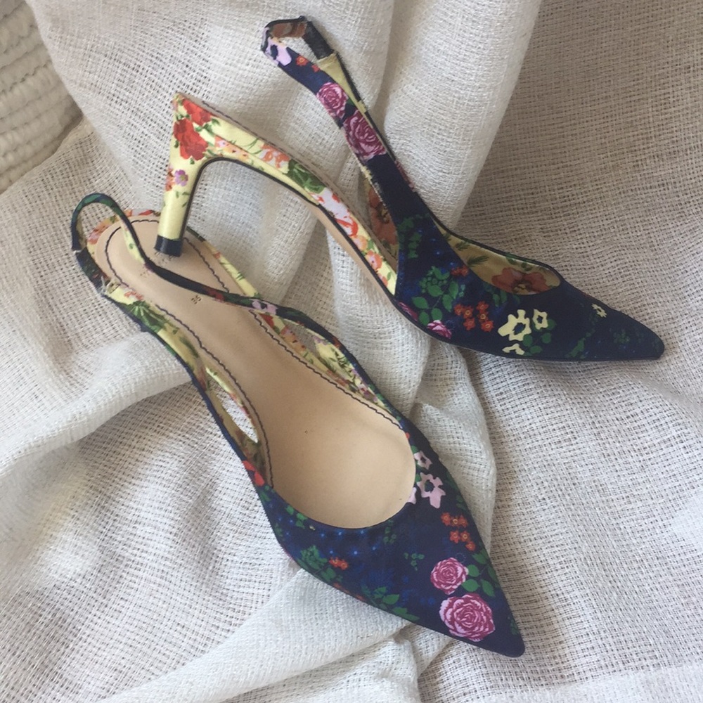 Zara Floral retro look Kitten Heel size 36 / 6